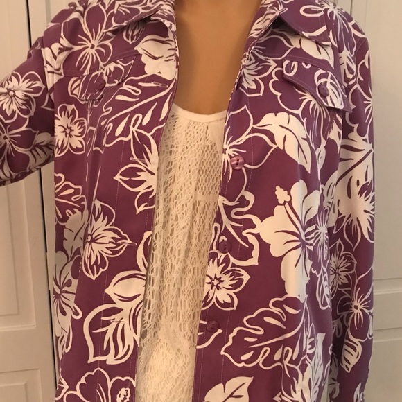 Jacket - Picture 2 of 12